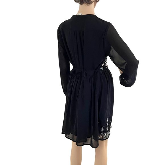 American Rag Cie Womens Dress with Embroidery Details on Bodice and Hemline Sz M - Picture 4 of 17